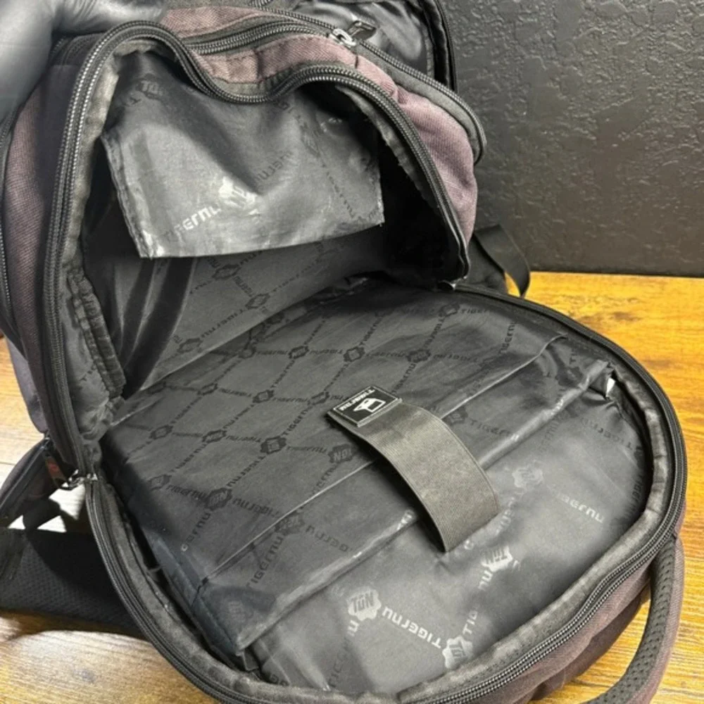 Tigernu T-B3105 Black Oxford Fabric 15.6‎ Laptop Backpack Mens Womens OS